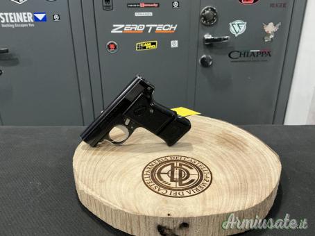 Pistola s/automatica marca BERNARDELLI modello 68 calibro 6,35.