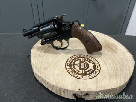 Pistola s/automatica marca BERNARDELLI calibro 32 lunghezza canna 2”.