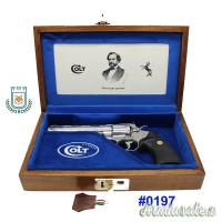 #0197 Valigetta Nuova in Pelle Colt Python 6