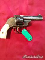 Revolver H&R (Harrington & Richardson) .32 S&W - Top Break - Guancette in Madreperla