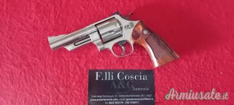 Smith & Wesson Mod. 29 - 2 - 4" Nikel Cal.44 Magnum
