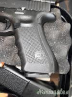 Glock 17 Gen 4 Cal. 9x21 - Ottime condizioni + Mire al Trizio