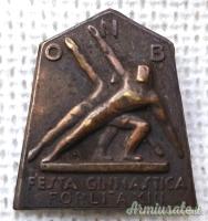 Spilla d’epoca fascista dell’OPERA NAZIONALE BALILLA per festa ginnastica svoltasi a Forlì 1935