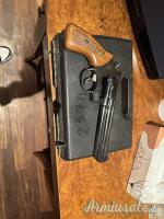 Pistola a tamburo tarus 357 mag