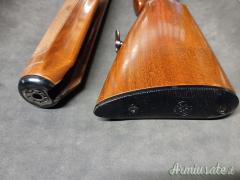 LEGNI DX PER BERETTA A 303 CAL.12. SOLO CONTATTI TEL., NO MAIL