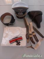 Uniforme ufficiale wehrmacht
