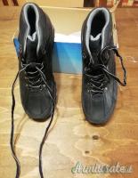 Scarponcini Caterpillar Neri