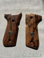 Guancette per Beretta serie 90 92 98 legno Radica