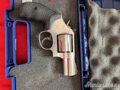 Smith & Wesson 686 plus .357 Magnum  |  9x31mmR  | .353 Casull