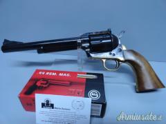 Uberti  mod. 1873 Cattleman  cal. 44 Magnum