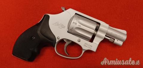 Smith & Wesson Mod.317 .22 LR Long Rifle