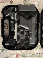 Glock 27 .40 Smith & Wesson | Auto  |  10 x 21 mm