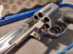 Smith & Wesson 686-6 4
