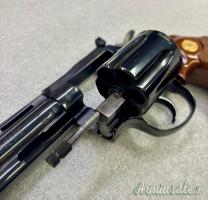 USATO - REVOLVER COLT CAL. 38SP DIAMONDBACK 4
