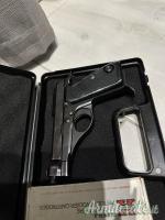 Beretta Mod.70 .32 ACP  |  7.65x17mm Browning SR