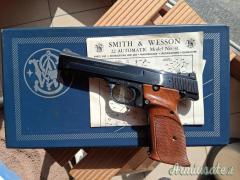 Smith & Wesson modello 41 .22 LR Long Rifle