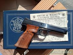 Smith & Wesson modello 41 .22 LR Long Rifle
