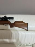 Carabina HW 977 cal 4,5