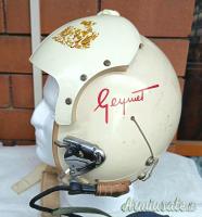Casco da volo Ufficiale pilota Aeronautica Militare italiana mod. anni ’60 del Col. Eugenio Geymet