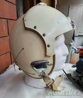 Casco da volo Ufficiale pilota Aeronautica Militare italiana mod. anni ’60 del Col. Eugenio Geymet