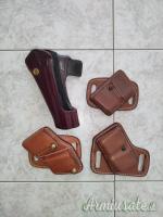 FONDINA E PORTACARICATORI VINTAGE 1911 COLT