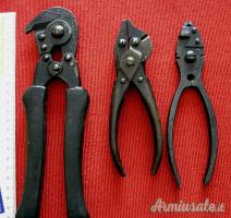 Pinza taglia reticolati e altre