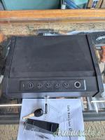 Cassetta di sicurezza con lettura impronta digitale