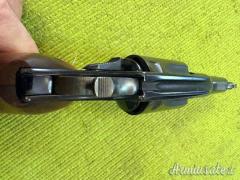 Charter Arms, 1976 .38 Special