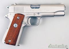 Colt Combat Commander 9x19mm Parabellum | Luger | NATO