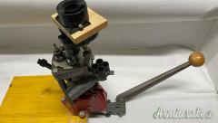 PRESSE PER RICARICA LEE