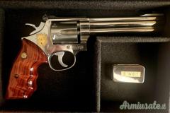 Smith & Wesson Mod. 617  – Esemplare Unico Inciso dal Maestro Rizzini