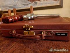 Smith & Wesson Mod. 617  – Esemplare Unico Inciso dal Maestro Rizzini