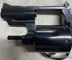Smith Wesson modello 19-3 calibro 357 magnum.