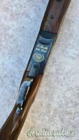 Sovrapposto Beretta 682 gold trap cal 12 canne 76 completo di valigetta condizioni ottime
