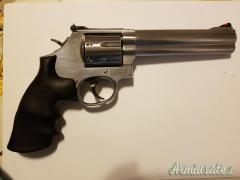 Smith & Wesson 686-6 Plus .357 Magnum  |  9x31mmR  | .353 Casull
