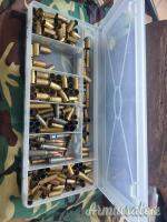 Bossoli misti pistola e AK surplus militare vari calibri 7,62x25 . 45 ACP . 9x21. 40 S W .  ecc ...