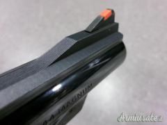SMITH & WESSON 29-2 CAL 44 MAG  RIF ARMIUS_6417