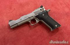 AMT Mod. Automag II Cal. 22 Magnum