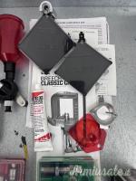 Vendo pressa Lee + materiale da ricarica