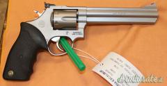 Revolver Taurus modello 669M in calibro 357M