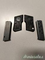 Caricatori e guancette per pistola Beretta modello 950 calibro 6,35