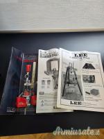 LEE pressa Classic Cast in Ghisa Breech Lock + Reloading Stand Base per Pressa #90688