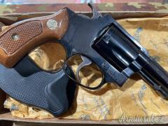 Smith & Wesson 36    3 .38 Special  |  9x29mmR