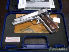 Smith & Wesson SW1911 E SERIES .45 ACP