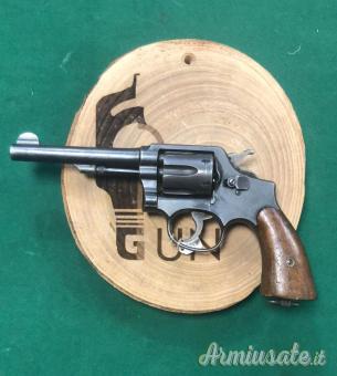 REVOLVER SMITH &WESSON MODELLO 10 VICTORY   38 SW