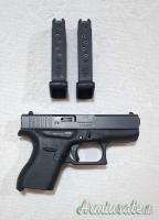 Glock 42 Gen4 Cal. 380 Auto/9 corto, con 2 caricatori prolungati da 6 colpi e valigetta originale