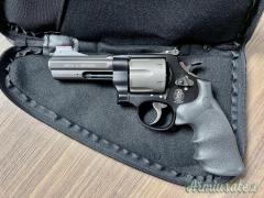 Smith & Wesson 329PD .44 Remington Magnum