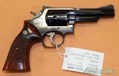 Revolver Smith Wesson 19-4  Cal. 357 Mag.