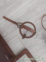 Tagliole trappole archetti per lupi, volpi, mustelidi, uccelli.