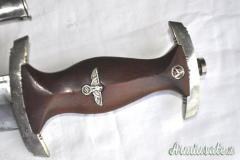 Daga di servizio delle SA